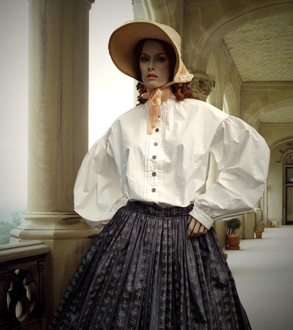 historische-bluse-weiss-damen-19-Jahhundert-garibaldi