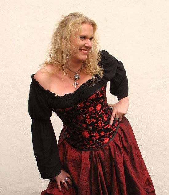 Corsage mit Miederstäben