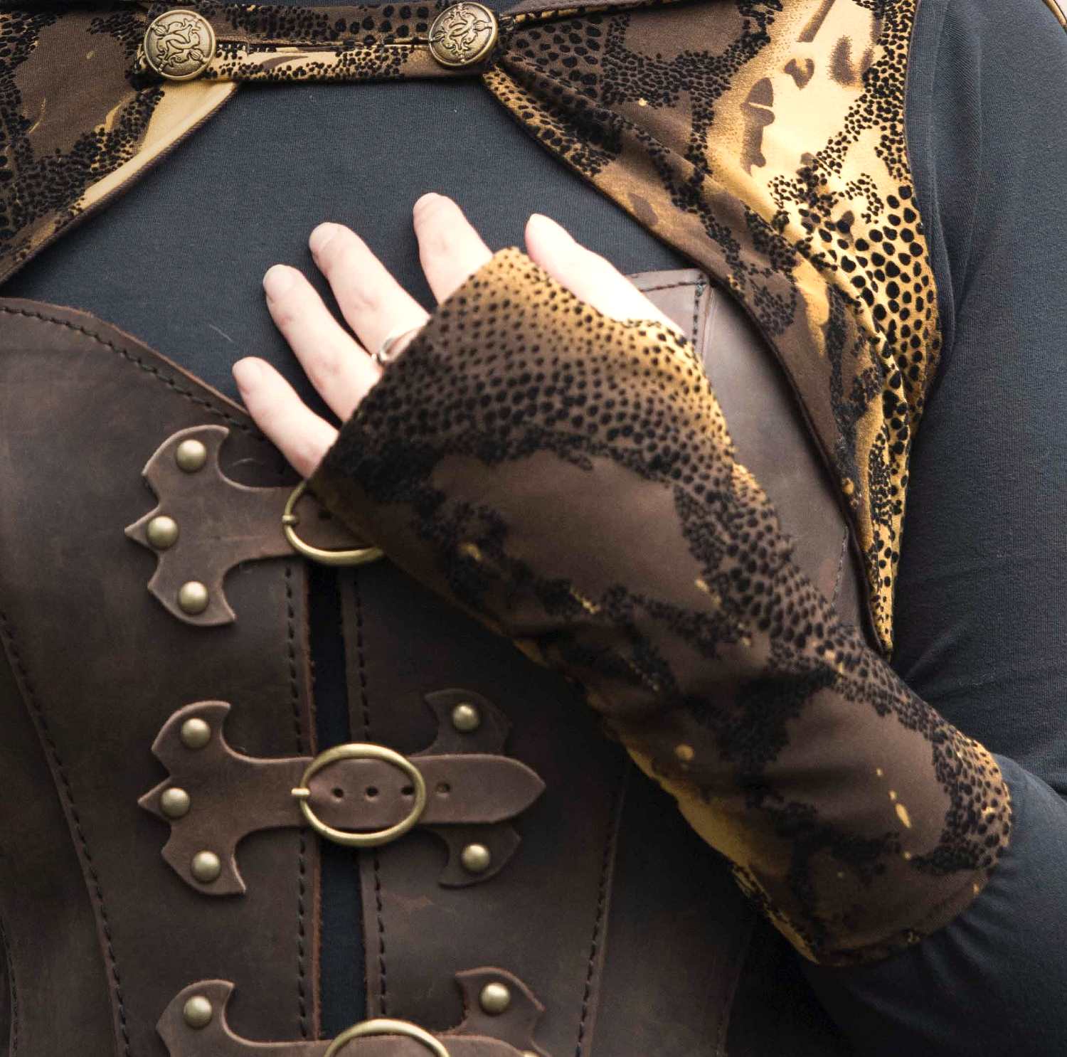 Bolero Drache + Armstulpen