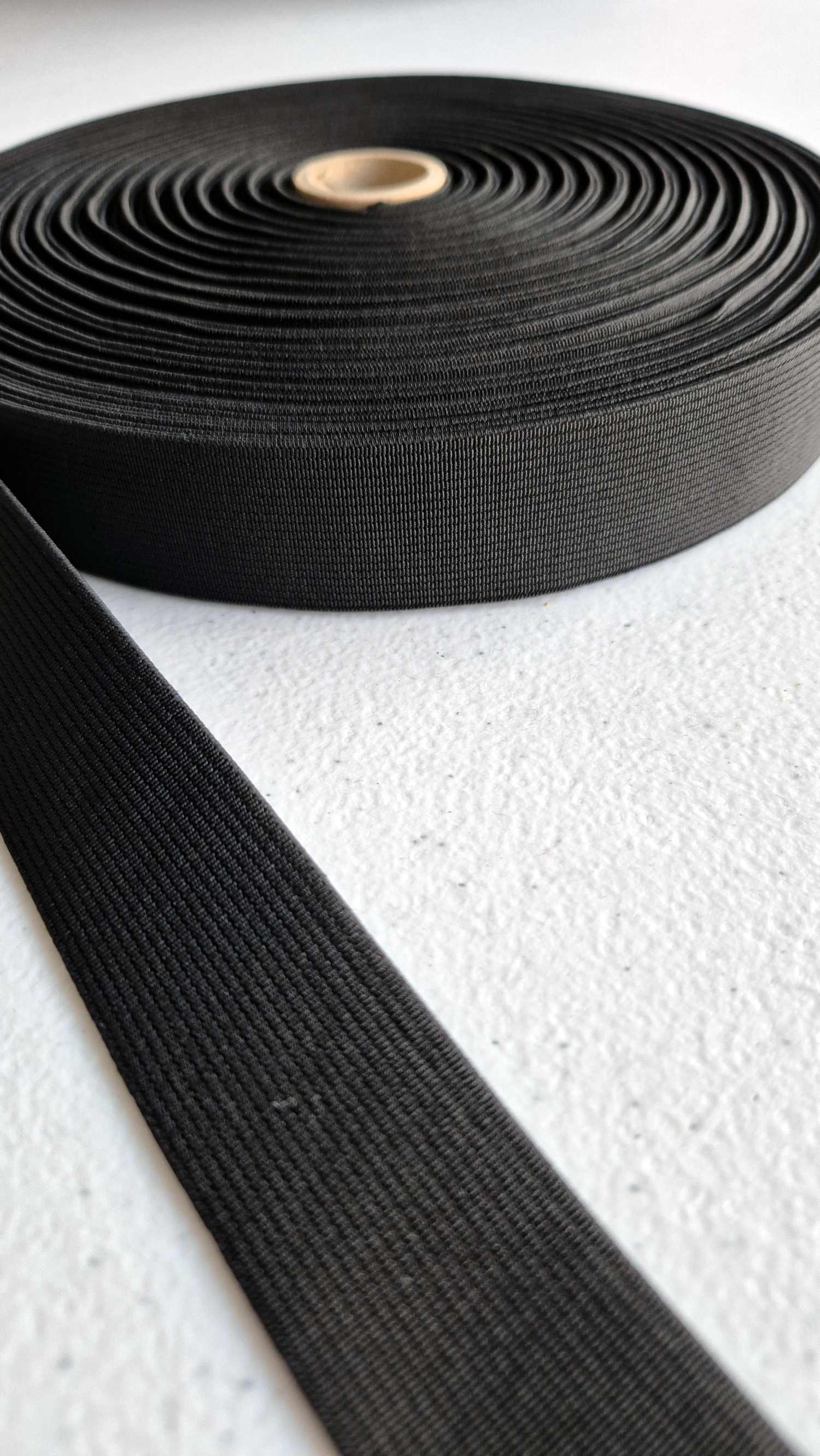 breites Gummiband 30mm schwarz