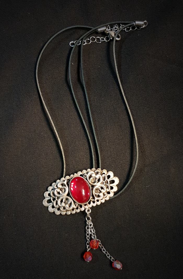 kette-mit-Stein-roter-kristall28Z1hn9zjDAey