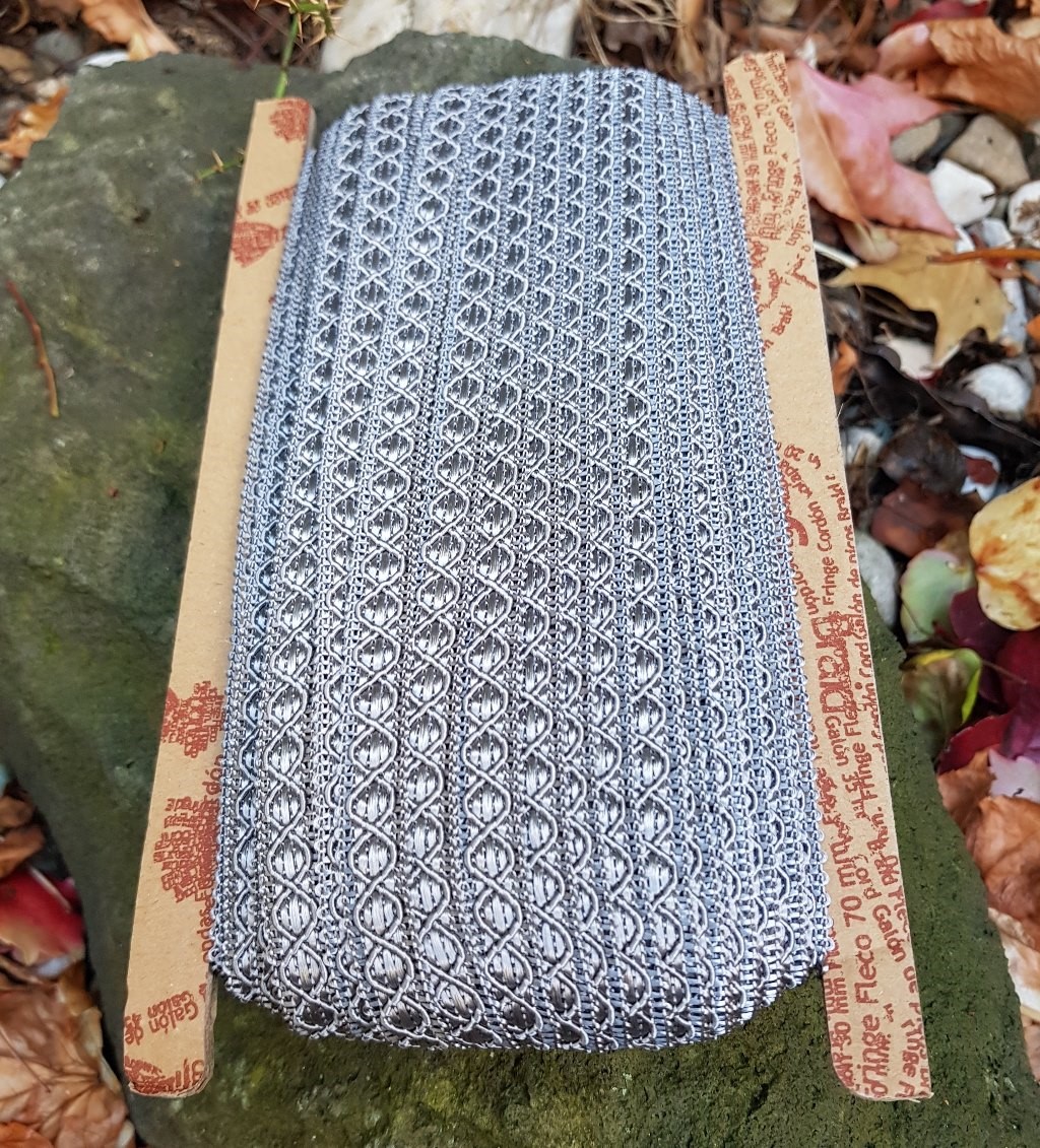 silbergrau_borte_t bort bordüre nähen veredeln