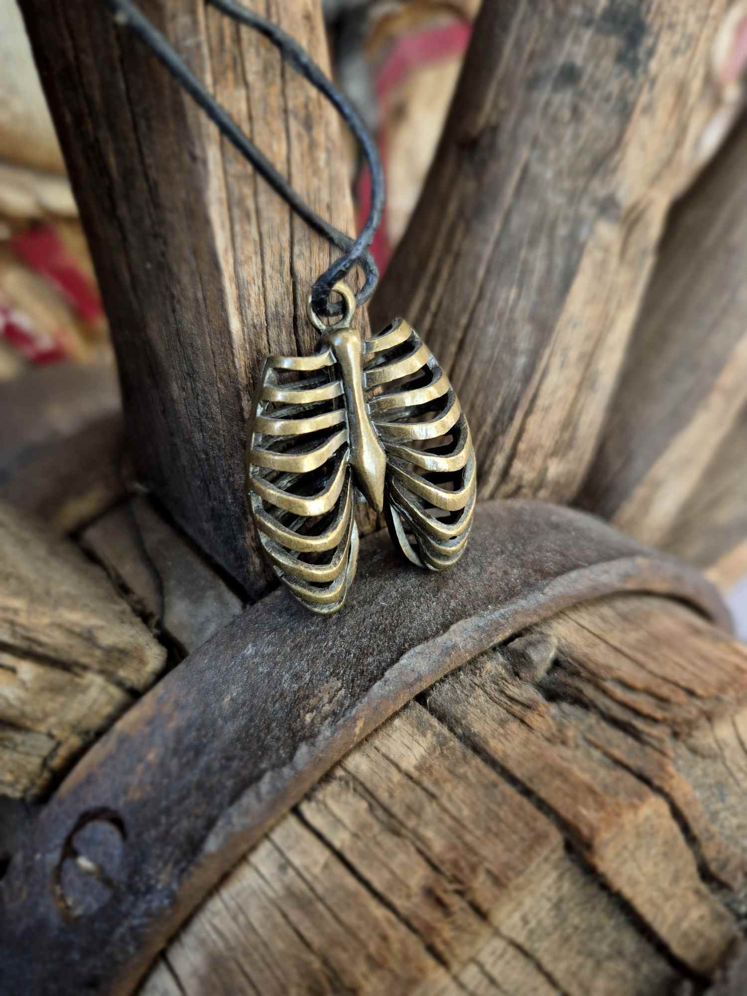 Anhänger Piratenkette Brustbein
