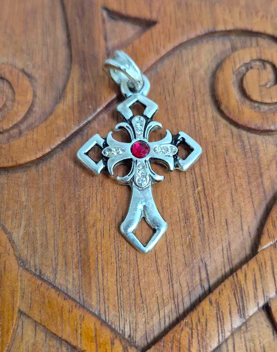 Anhänger Kreuz