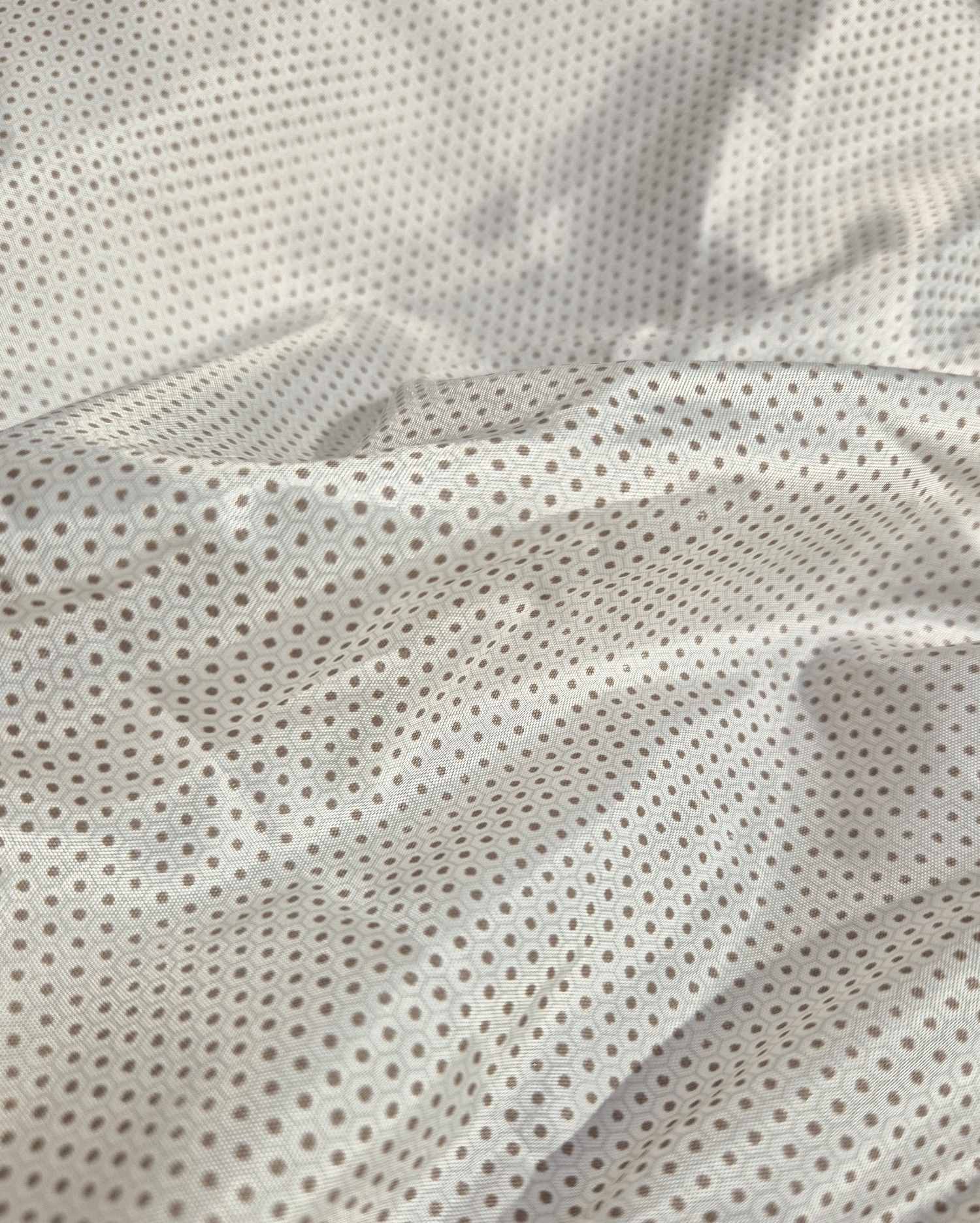 Futterstoff Mini Punkte creme