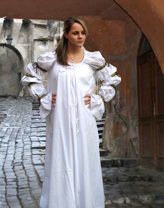 Unterkleid Tudors Edel