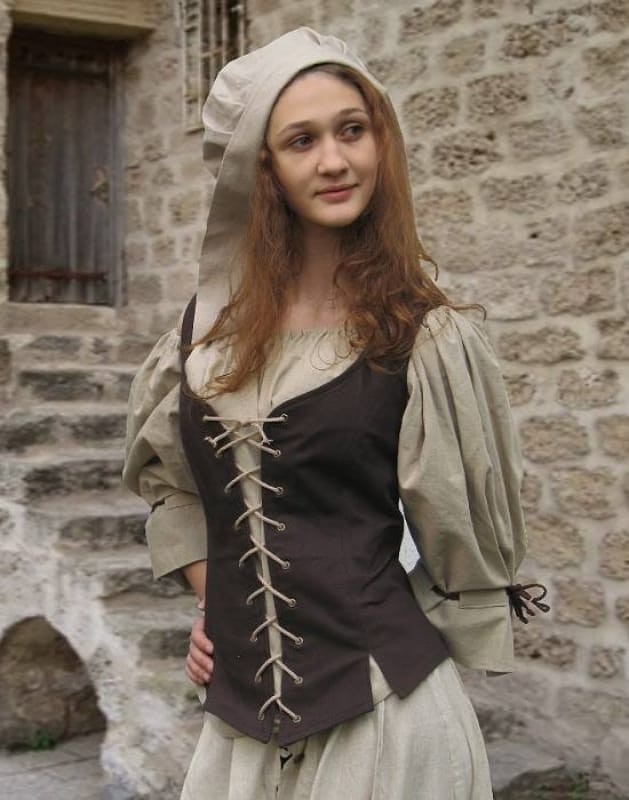 Gewandungen Und Mittelalterkleidung Mit Historischem Anspruch Kostumtruhe